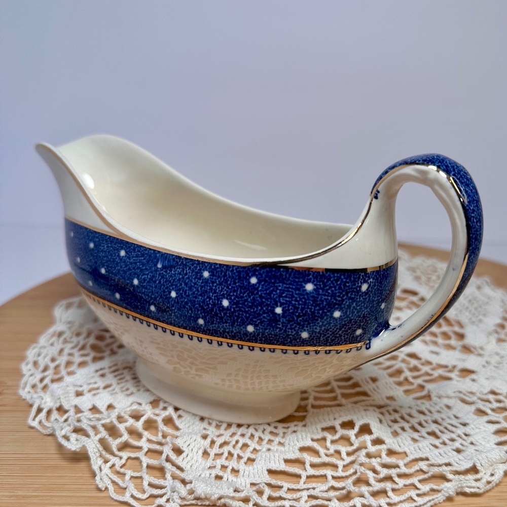 Vintage Staffordshire England Gravy Boat Blue & White 22K Gold Trim